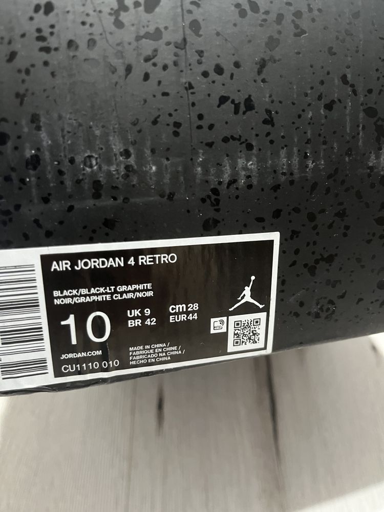 Jordan 1 Black Cats