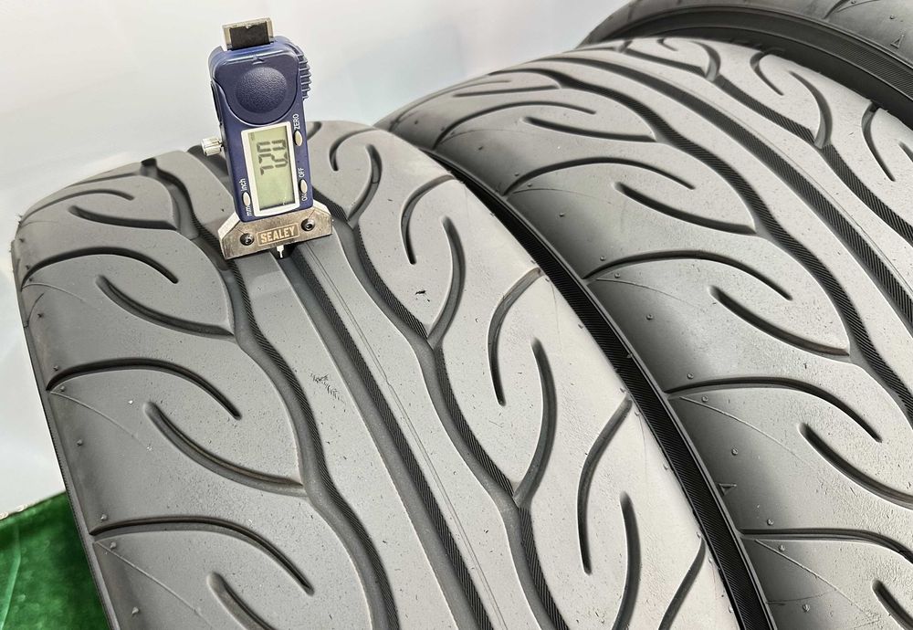 4бр пакет 205/45r16 и 235/40r17 YOKOHAMA летни