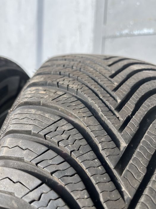 2 бр. зимни гуми 205/60/16 Michelin A5 7 mm DOT 2317