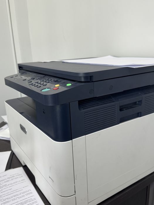 Принтер xerox b1022