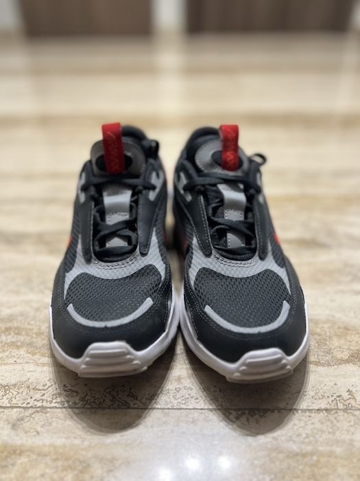 Nike Air Max Bolt