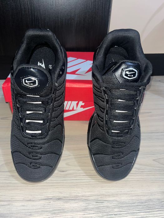 ЧИСТО НОВИ! Nike Air Max Tn