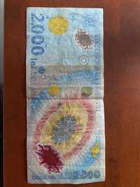 Bancnota 2000 lei eclipsă