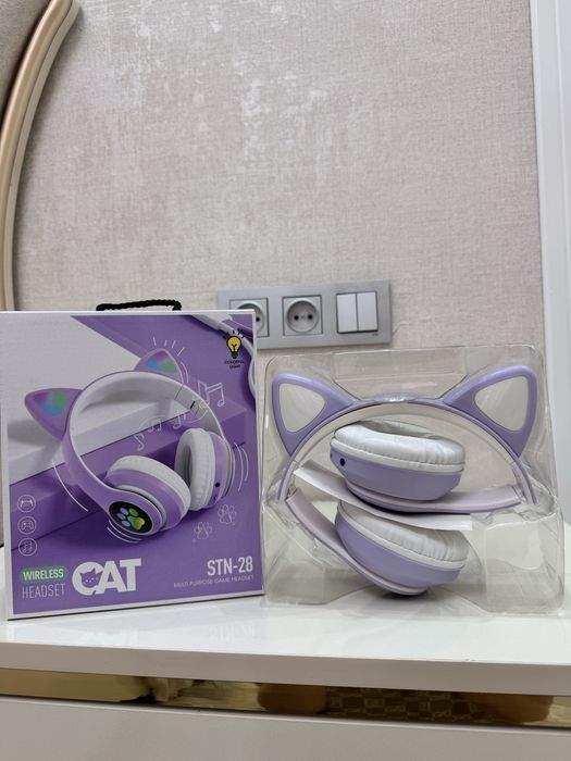 Симсиз қулоқчинлар сотилади