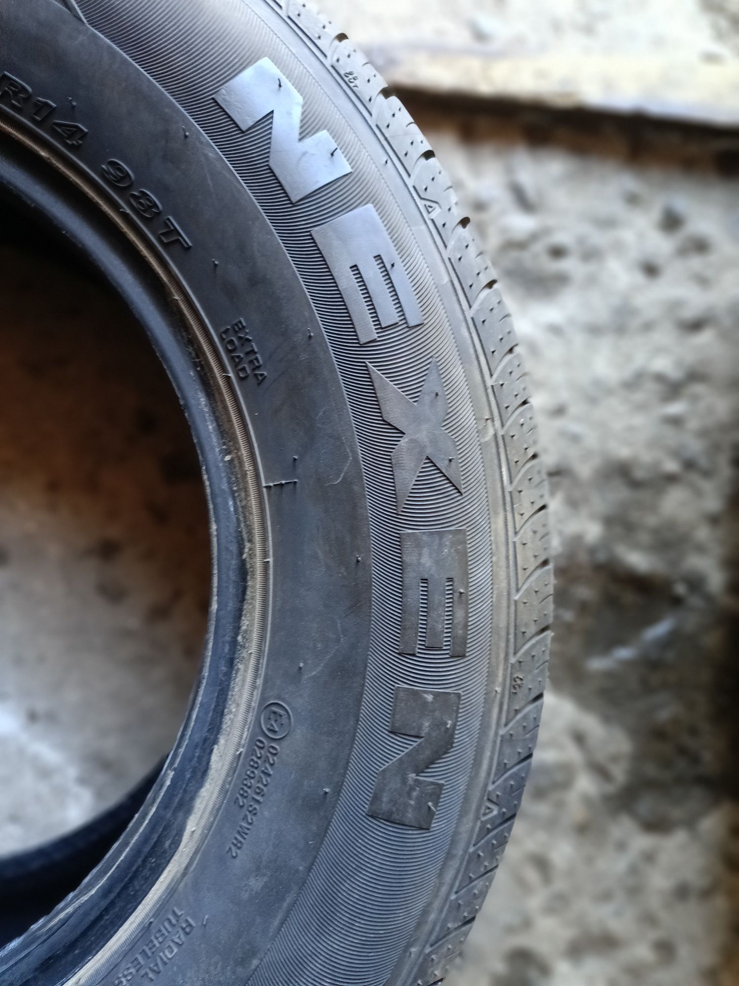Летни гуми -14цола-205/70-1бр.-65лв."NEXEN"-като нови
