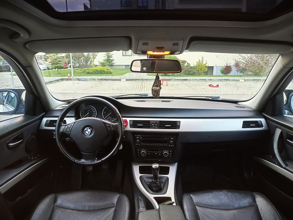 Bmw 320 d 2010 Euro 5 Trapa Piele Bi-xenon