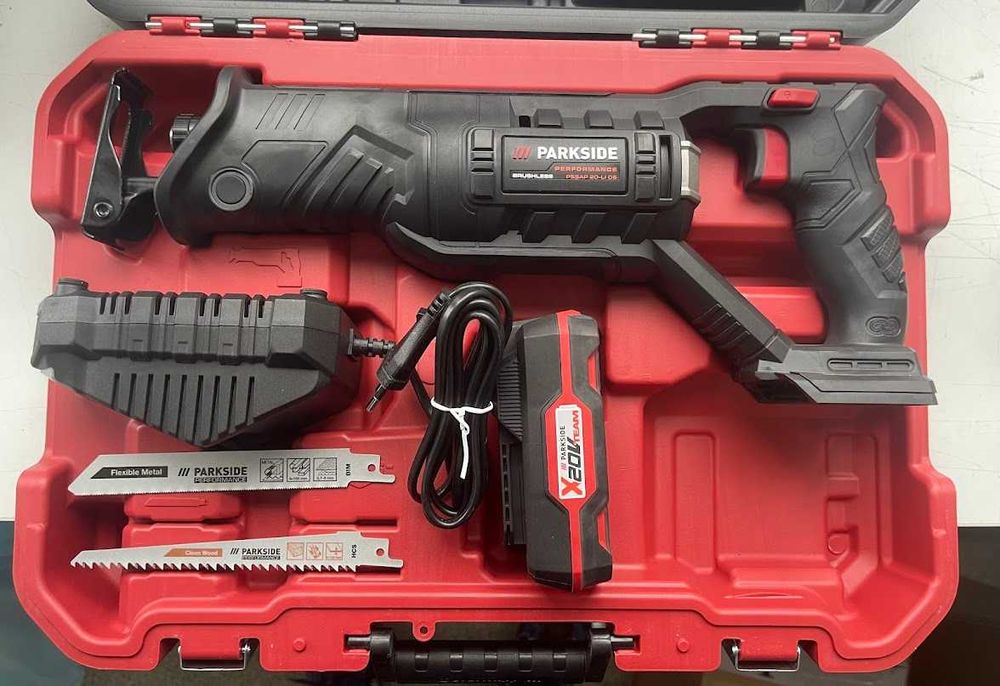 Нови машини зарядни и батерии Парксайд Лазерен нивелир циркуляр винтов