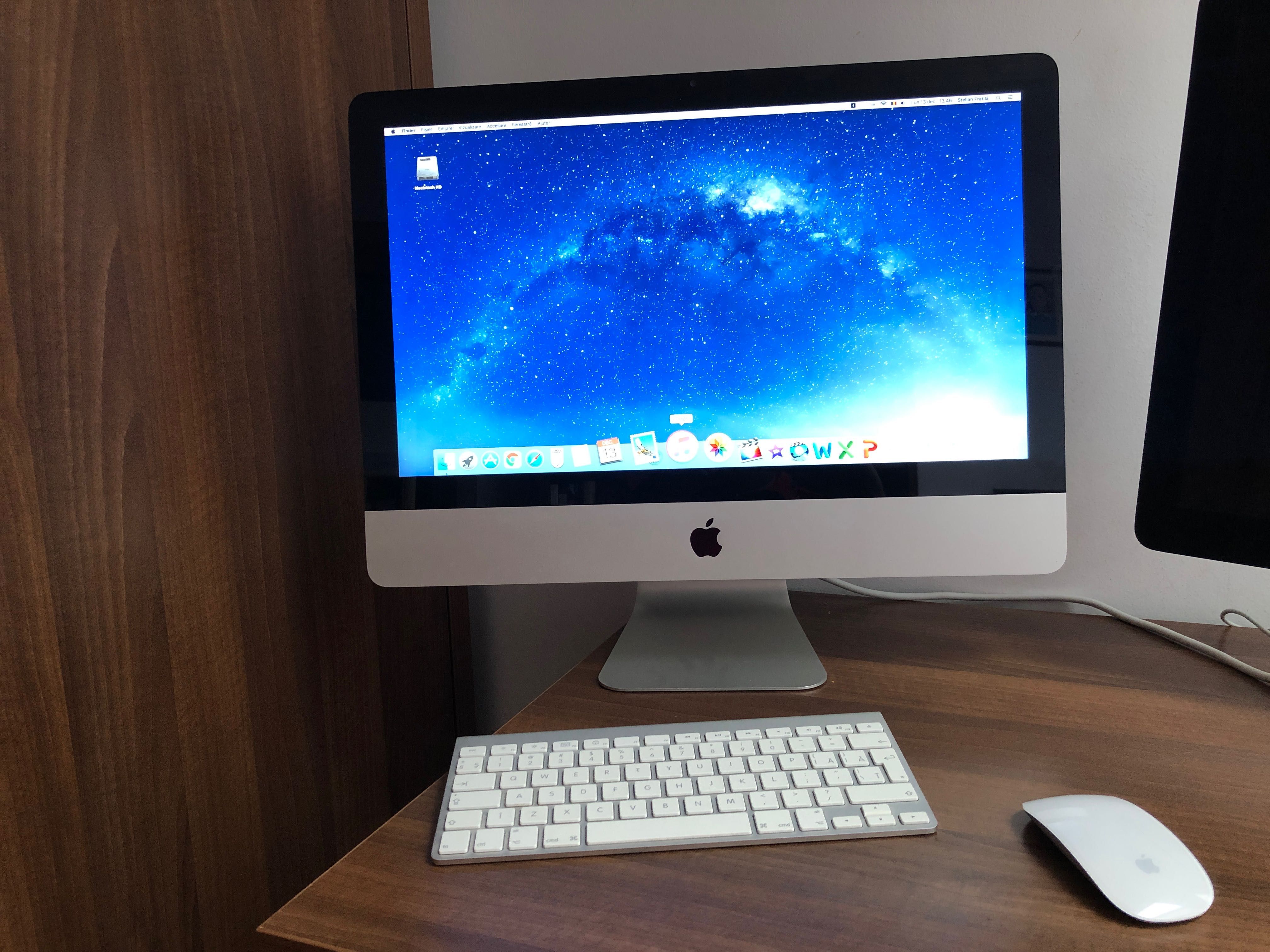 Vând iMac 21,5in, late 2009, RAM 4 Gb, HDD 1Tb, keyboard, mouse