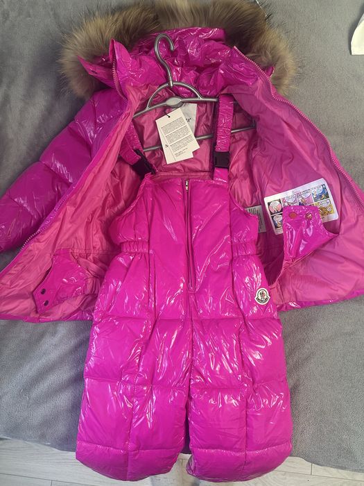 Комбинезон монклер новый