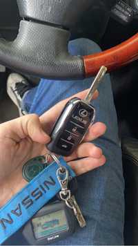 Ключ выкидной корпус ключа и жало Лексус Lexus GS300 Тойота Toyota rx