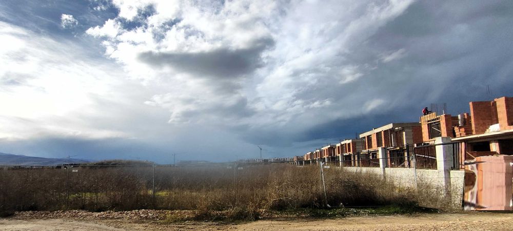 Продава се Парцел в Пловдив, Остромила - 9208 кв.м за 1 €/кв.м - Снимка #1