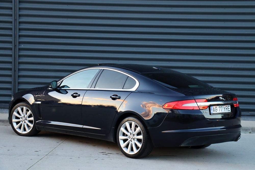 Jaguar XF / 2012 / Facelift / Rate / Garantie