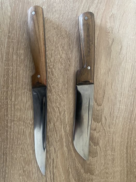 Ръчно изработен нож 2броя