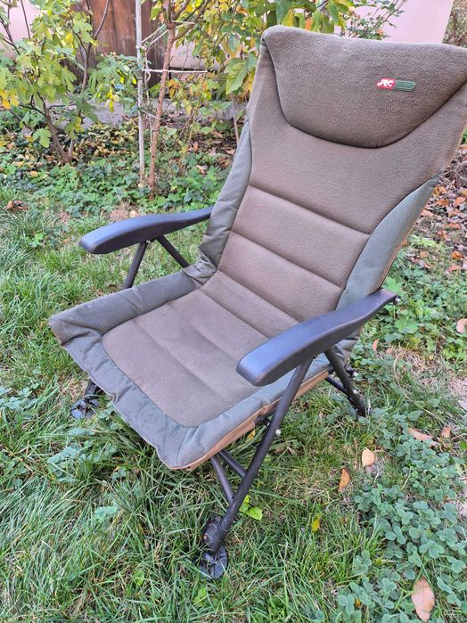 Шаранджийски стол JRC DEFENDER