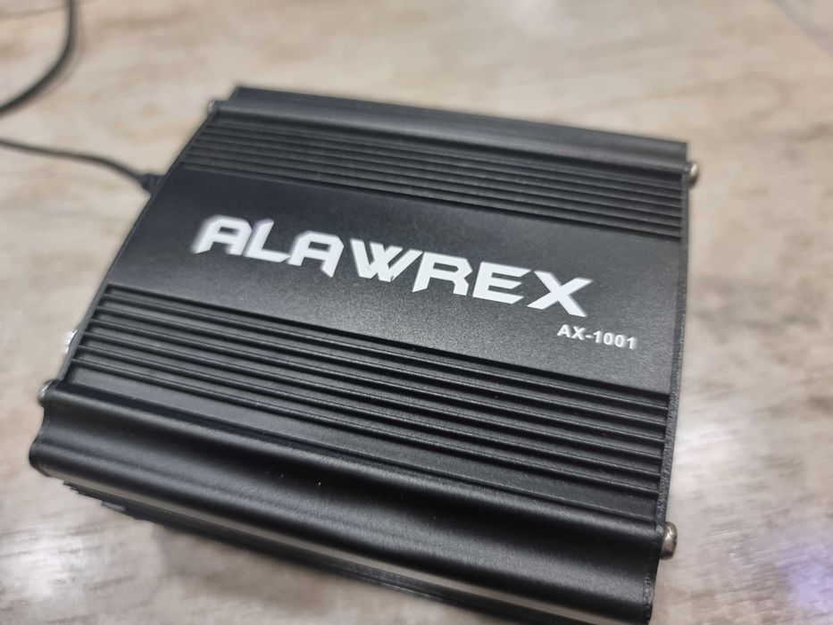 Захранване за микрофон ALAWREX AX-1001