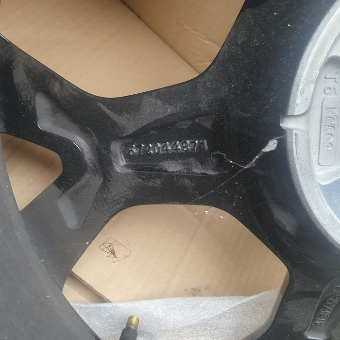 Janta aliaj NOUA Matrix Opel Crossland Mokka R17 2020- 2024 39216684