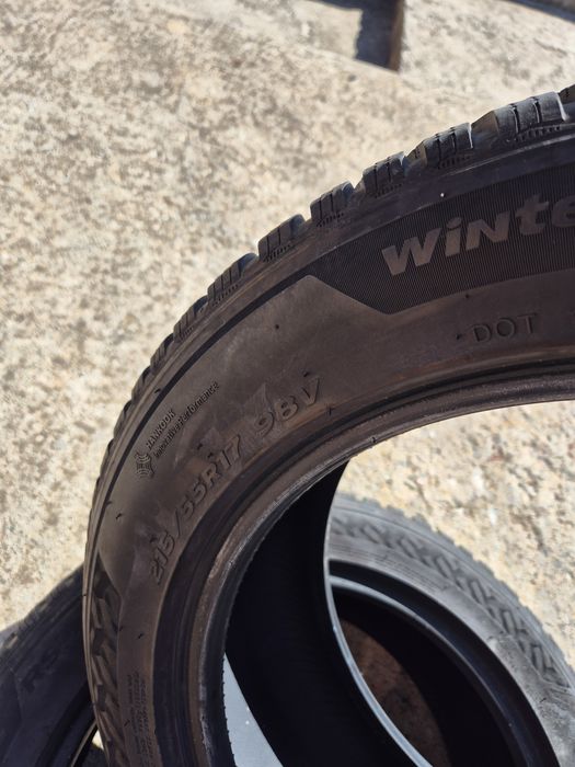 Зимни гуми 215/55 R17