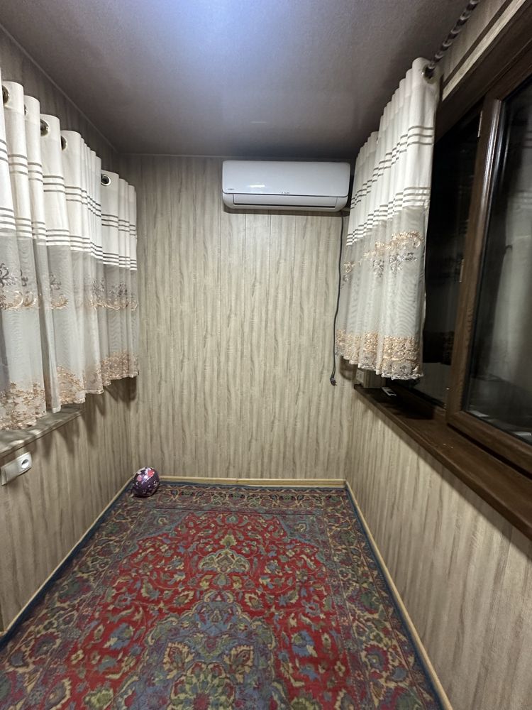 Продается 1 комнатный квартира в БУЮК ИПАК ЙЎЛИ МЕТРО