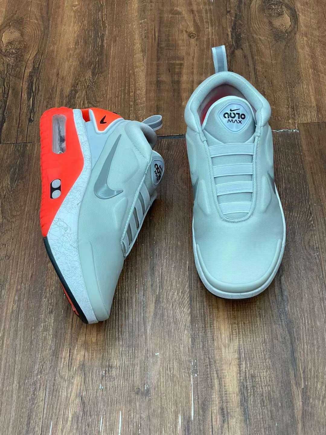 Мъжки маратонки Nike air max Auto Adapt налични 42 и 44