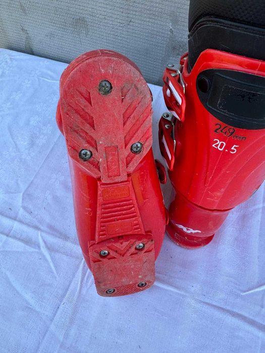 Clapari ski schi Nordica GP TJ marime:34 Mondo:21.5