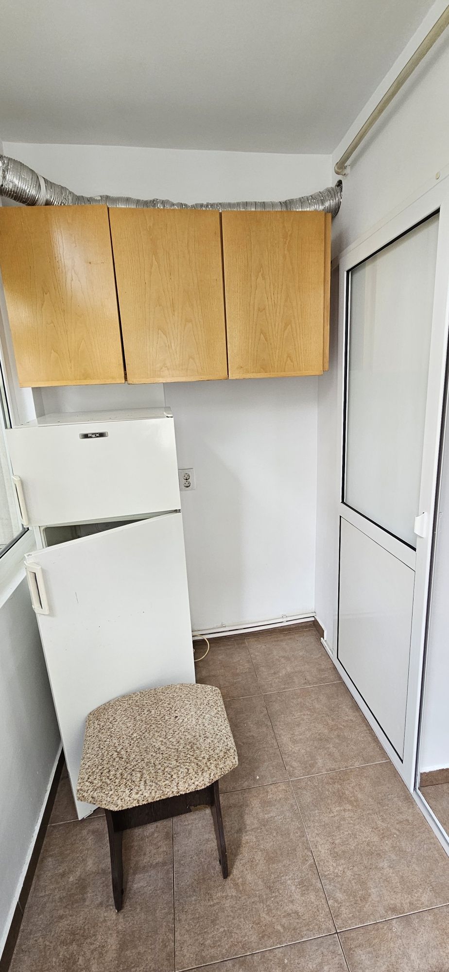 Apartament 2 camere et. 1 din 4, Unirii Sud