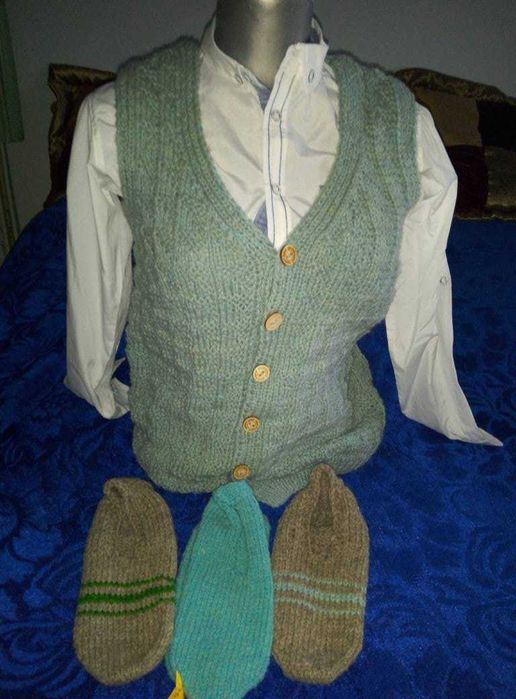 Вълнени чорапи от домашна вълна с тройна нишка на конеца 10 лв.