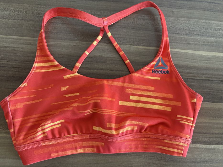 Бюстие Under Armour и Reebok