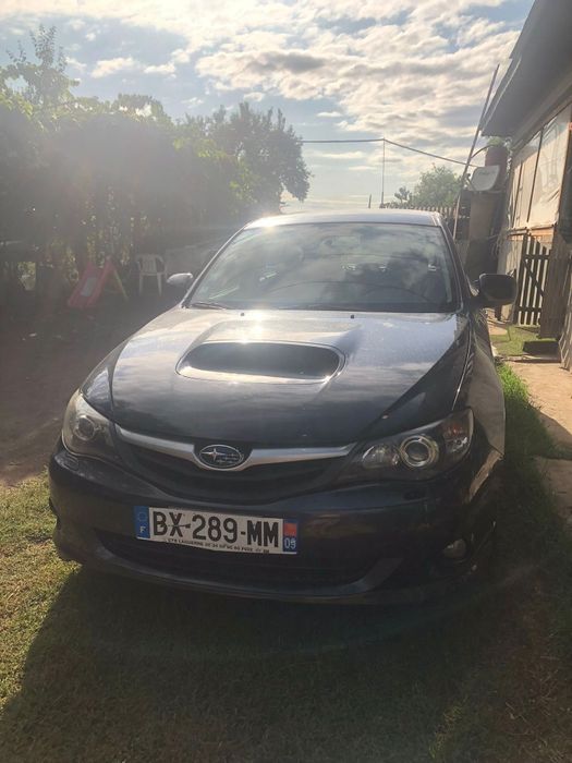 Vând subaru impreza