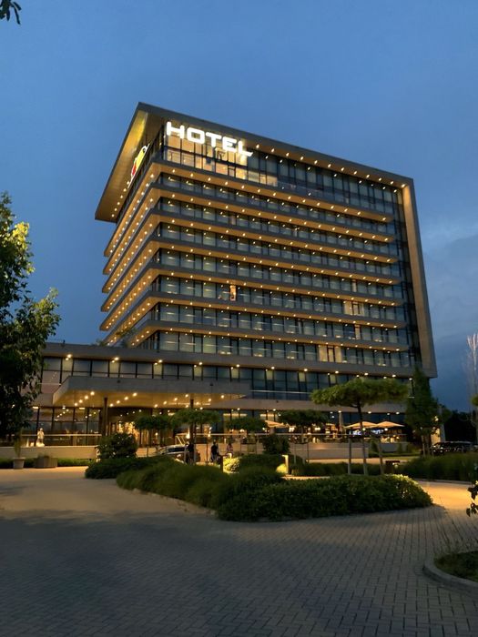 Продается Готиница 6 соток 27 комнат на ул. Абдулла Кахара