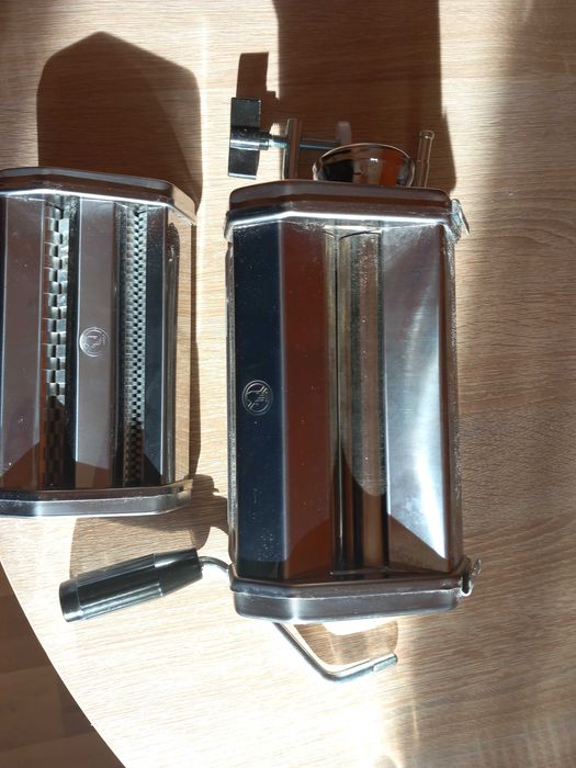 Машина за правене на прясна паста