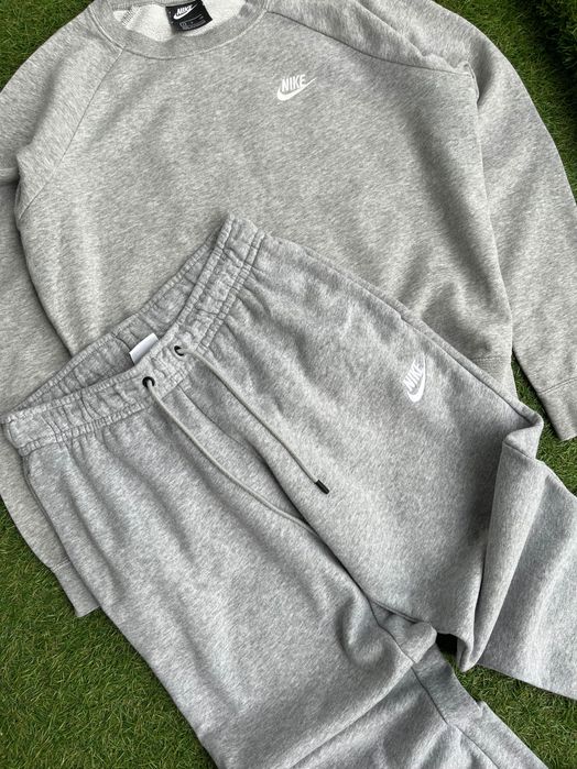 Дамски екип : Nike Sportswear Club S