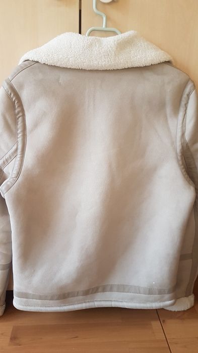 Велурено с каракул яке