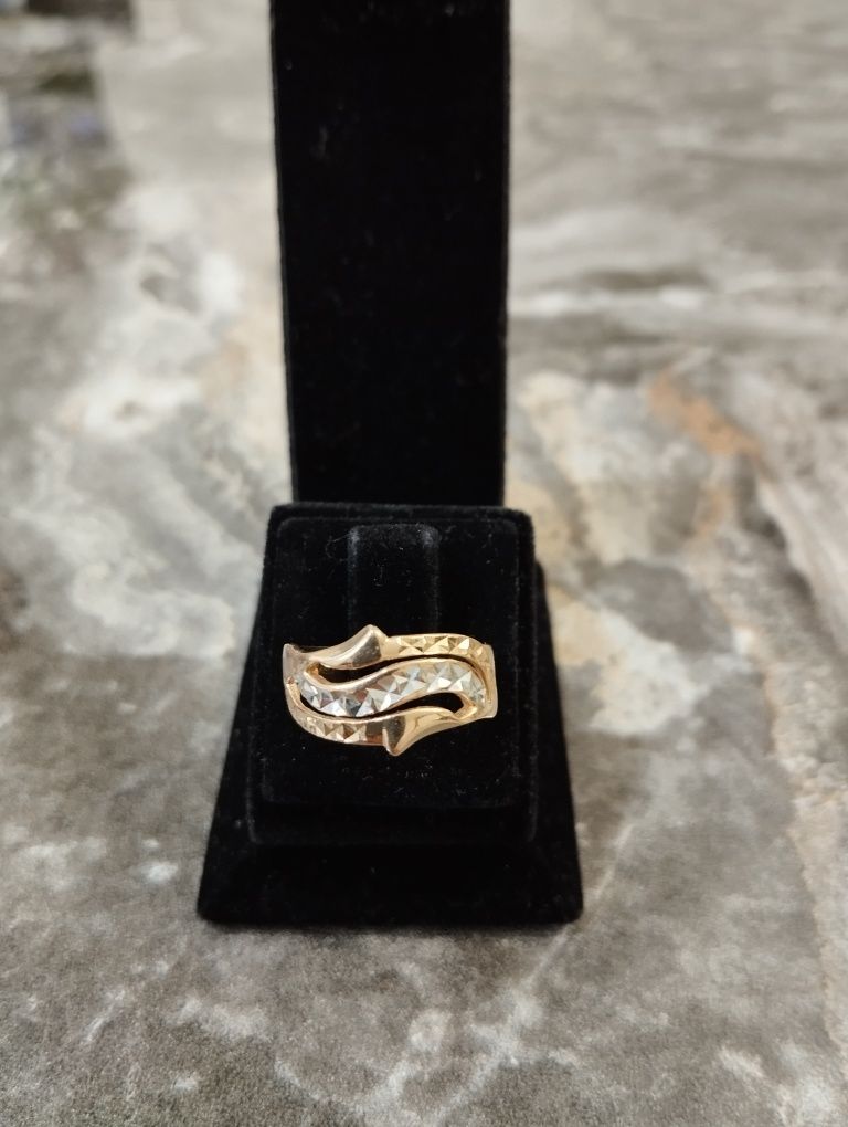 Золотое кольцо, алмазная грань, проба 585, Россия