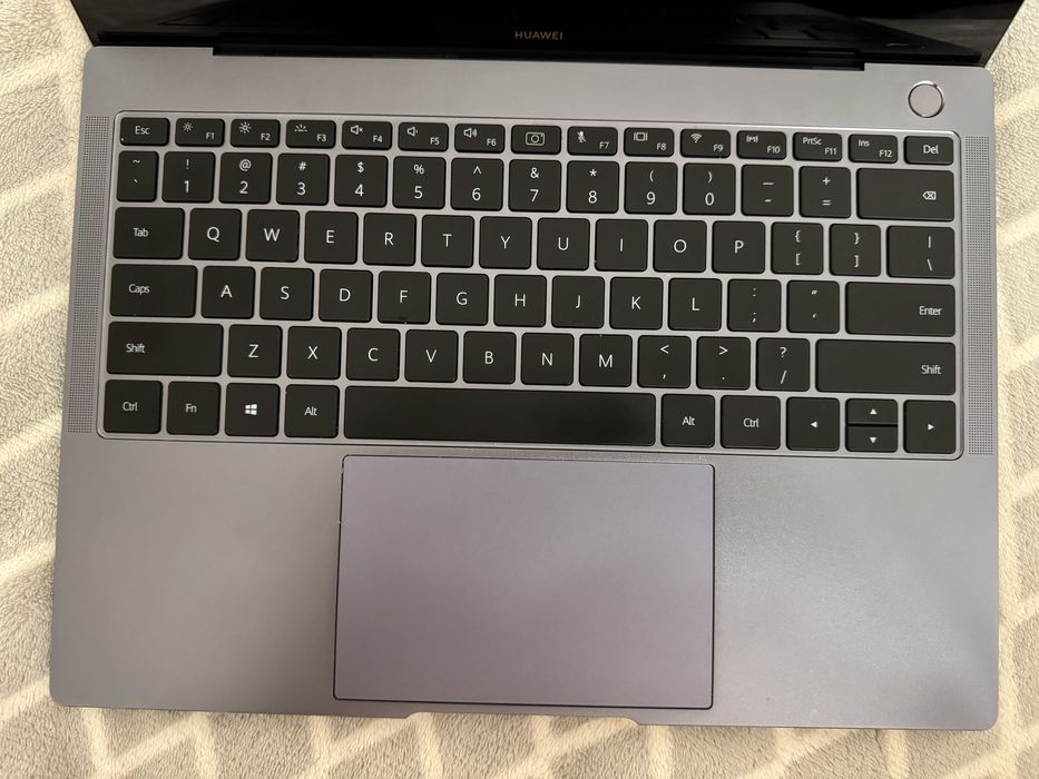 Huawei Matebook X Pro i7 16GB RAM 512 GB SSD