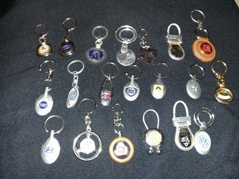 breloc chei auto,vintage,nefolosite,ford,fiat,volkswagen,peugeot,renau