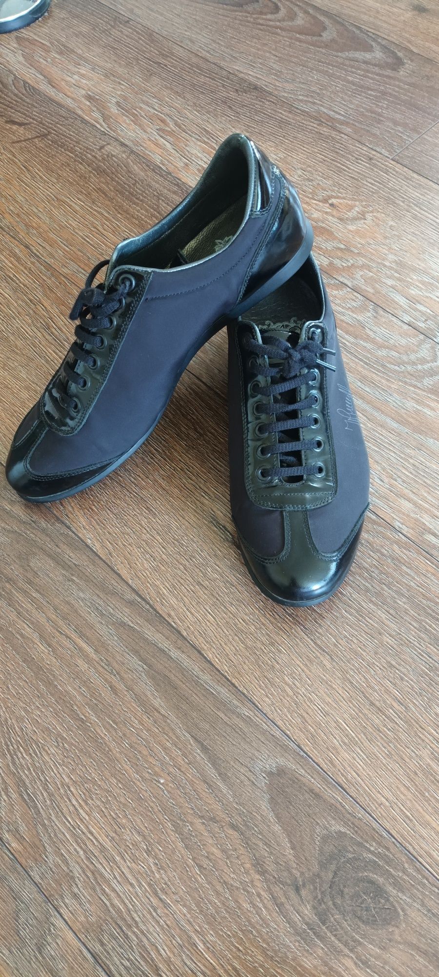 Мъжки черни обувки размер 42