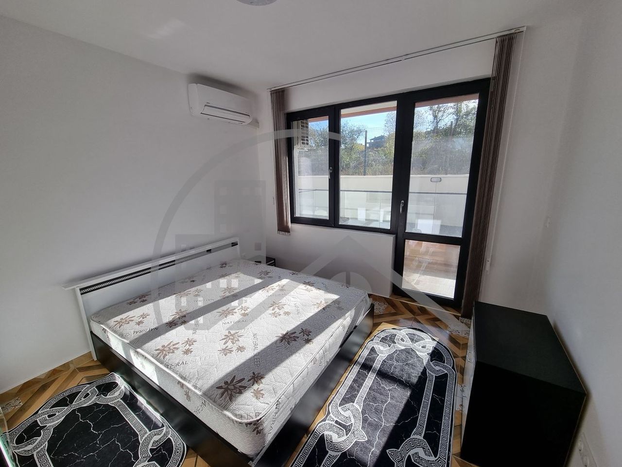 Продава се Двустаен апартамент в Варна, Галата - 61 кв.м за 1738 €/кв.м - Снимка #4