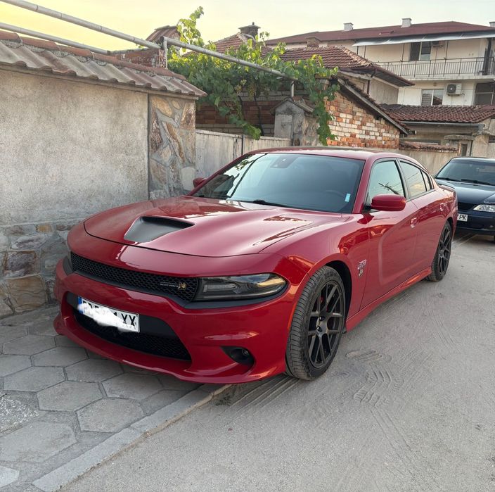 Кола Dodge Charger