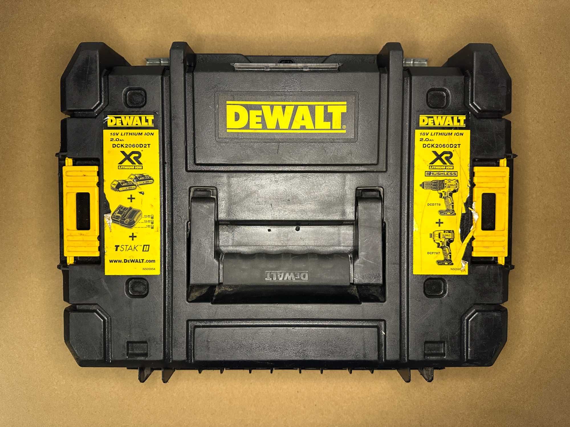 Комплект Dewalt DCD778 + DCF787 + батерии + зарядно + куфар