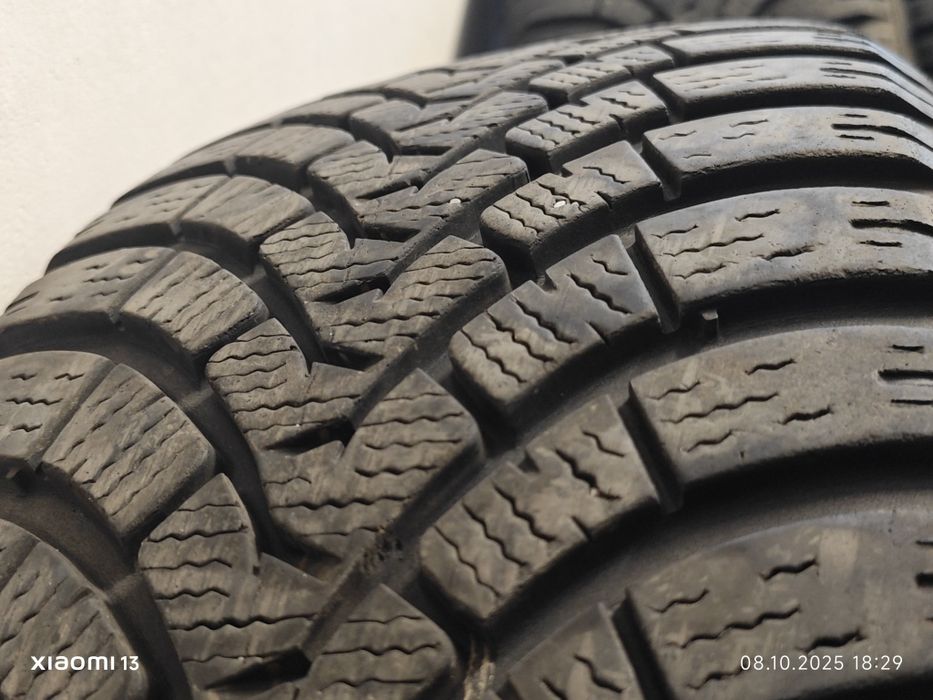 Продавам зимни гуми 16"Falken 16 6.5 mm грайфер