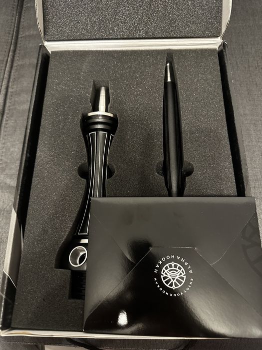 Oferta limitata de Craciun!Narghilea model nou alpha x reverse