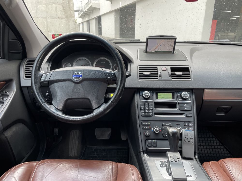Volvo Xc90•R•Design•2008•2.4 Diesel•7 Locuri•Automat