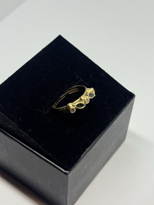 красив дамски пръстен 2.13гр 18к 750 Albor