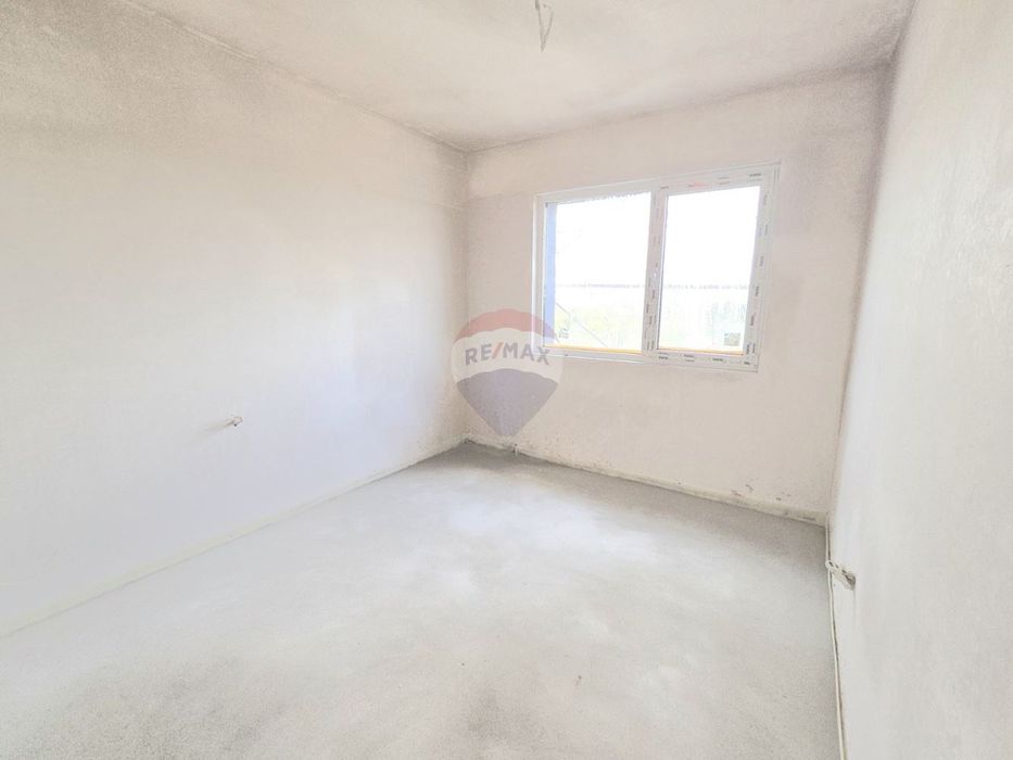 Продава се Тристаен апартамент в Варна, Владислав Варненчик - 95 кв.м за 1474 €/кв.м - Снимка #9