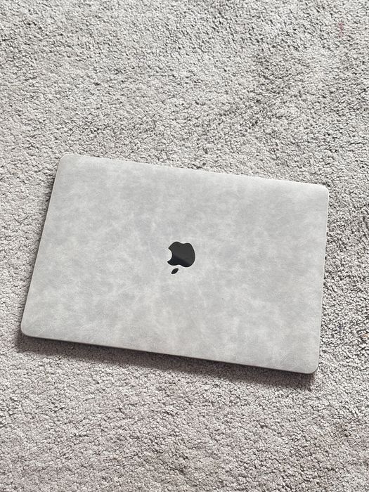 Macbook Air 13inch, M1, 8Gb, 256gb, 95% baterie