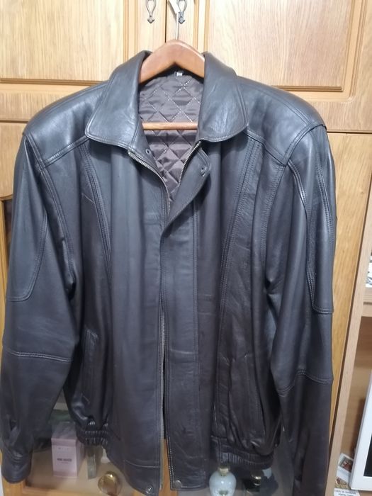 Geaca din piele naturala