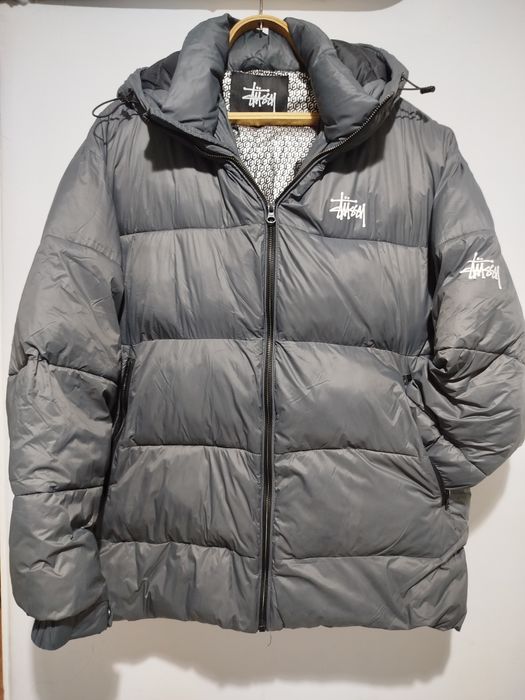 Продам зимнюю куртку