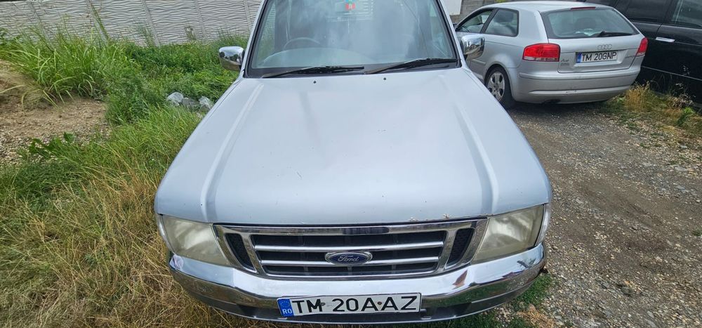 Ford Ranger cu motor de mazda B2500