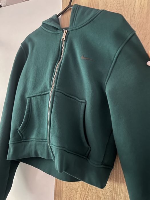 Дамско зелено горнище nike