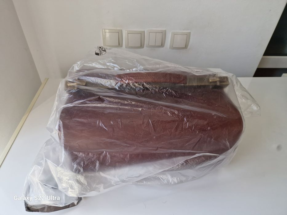 Geantă medici ( voiaj)piele naturala noua
